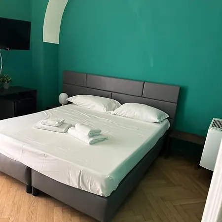 Agatha Cosy Hotel