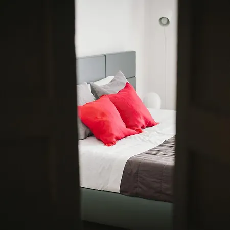 Agatha Cosy Hotel 3*