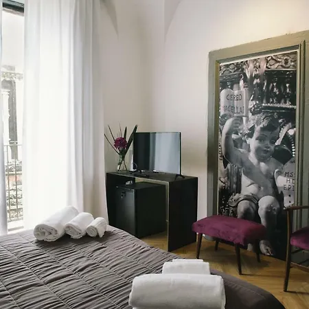Hotel Agatha Cosy Katánie